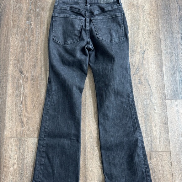 Madewell Jeans.  Women’s size 24. Black, great used condition. Mid Rise Kick Out - Picture 7 of 8